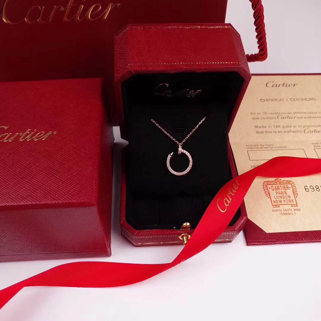 Ca*t1er Juste un Clou Necklace
