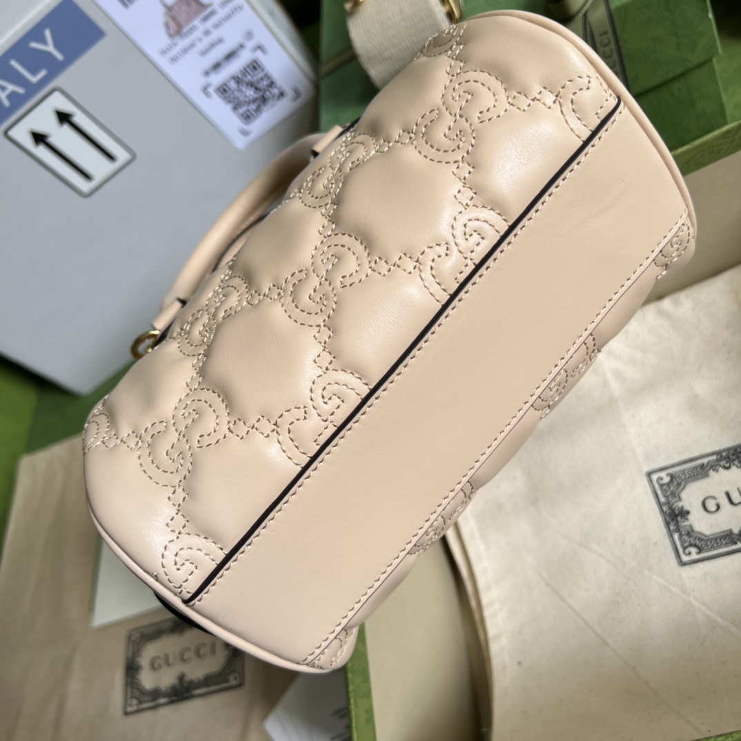 GG Matelassé leather mini bag
