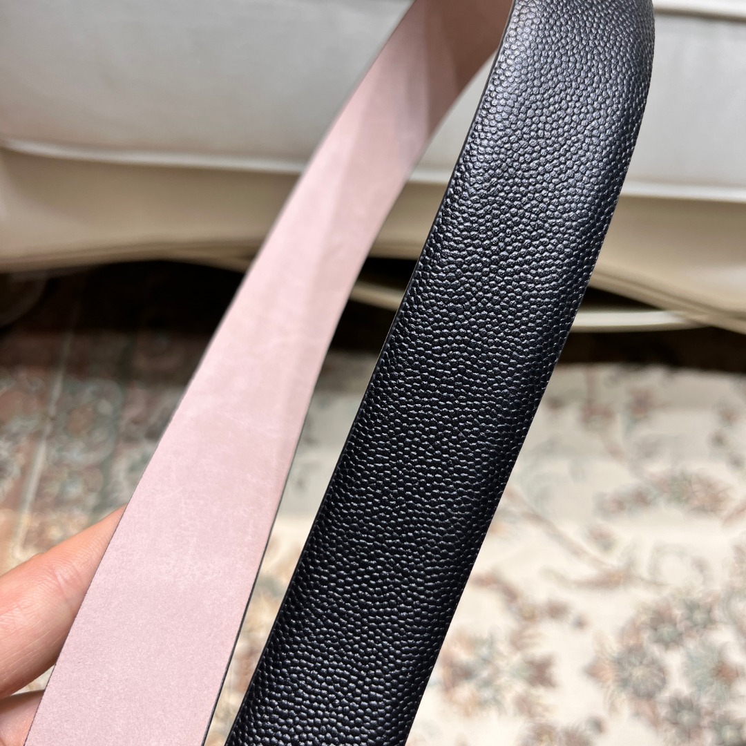 Ch**el C logo belt