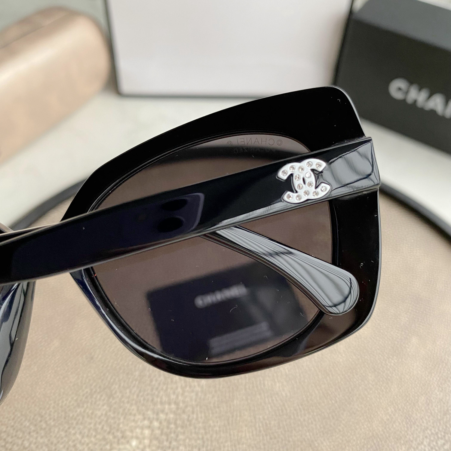 Ch**el Sunglasses