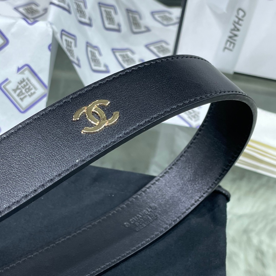 Ch**el Red Patent Leather CC Logo Belt