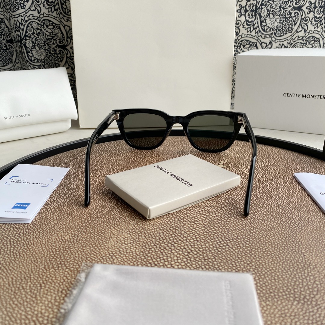 Gauss Sunglasses