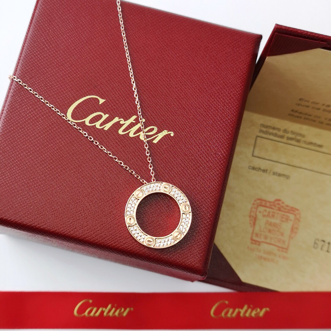 Ca*t1er Love Rose Gold D1am0nds Necklace