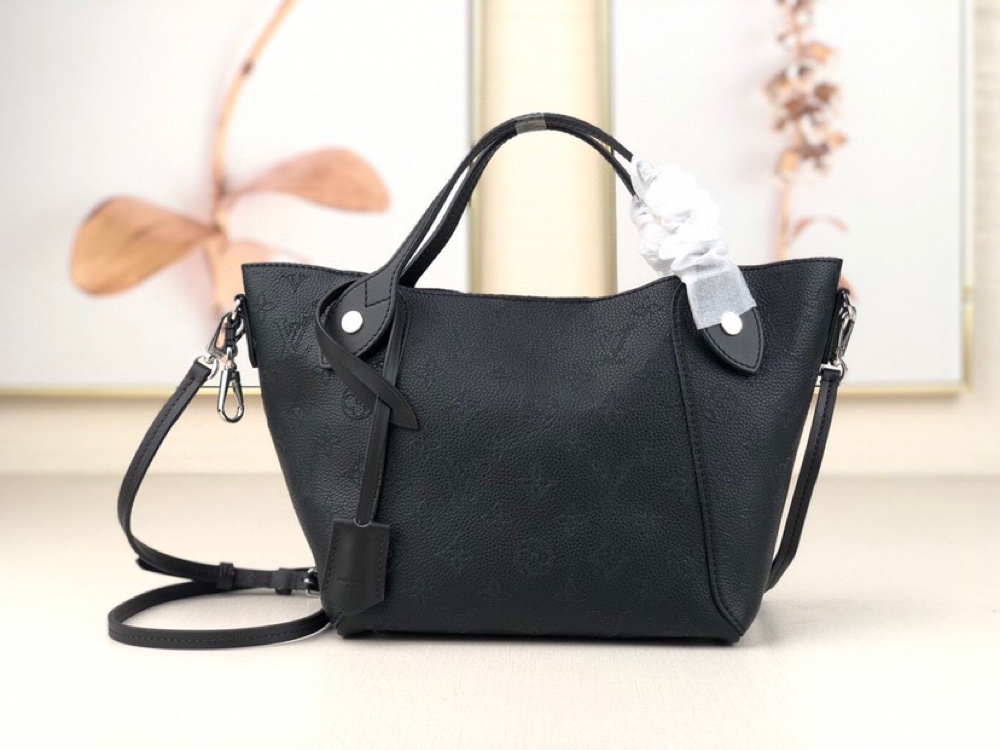 L0vis Vvtt0n Mahina Leather Hina PM