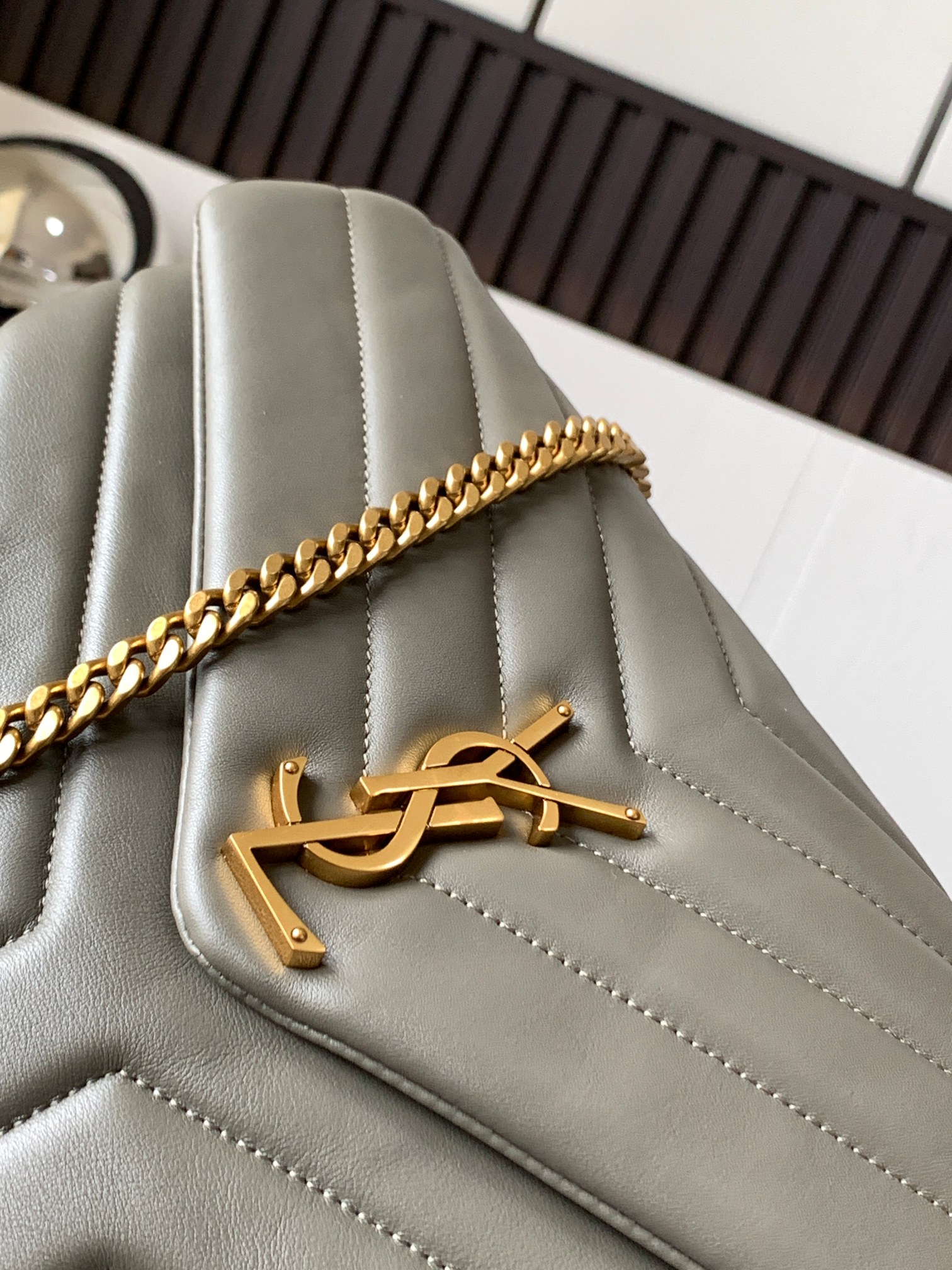 Sa1nt Lau*nt MONOGRAM