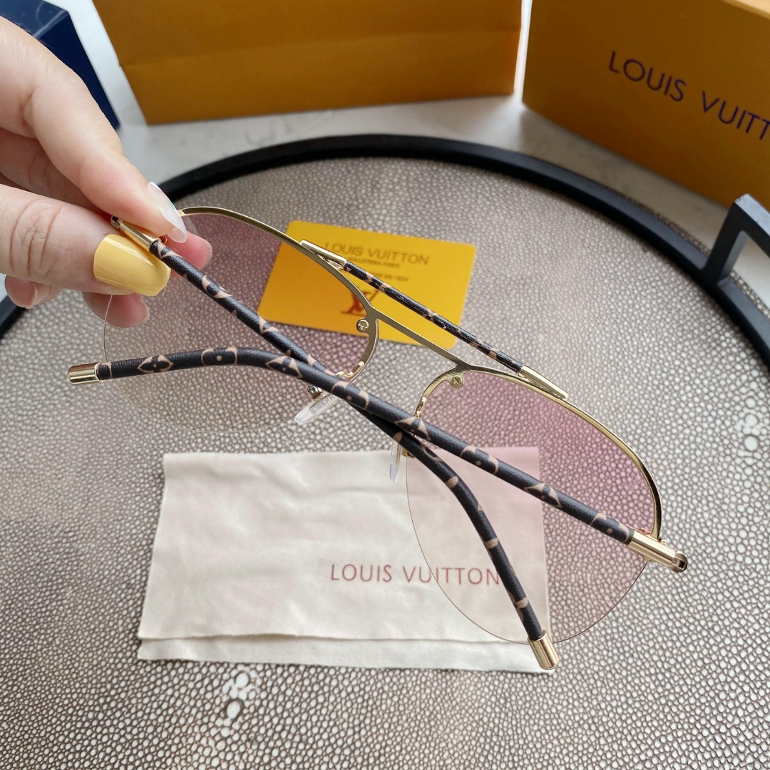 Pink Gradiant Monogram Stem Aviators