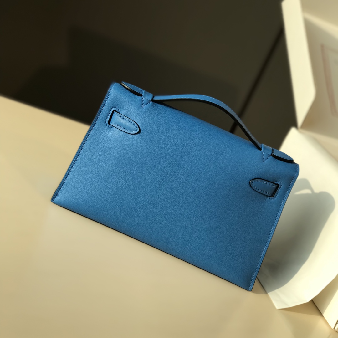 H**me5 Kelly Pochette