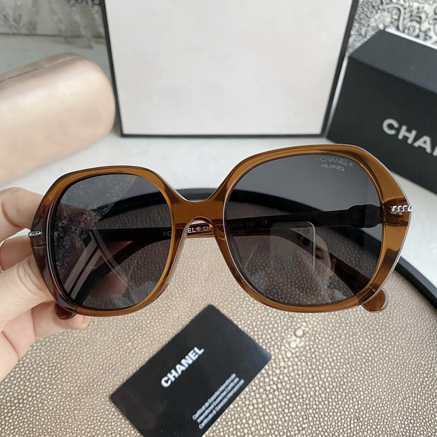 Round Sunglasses