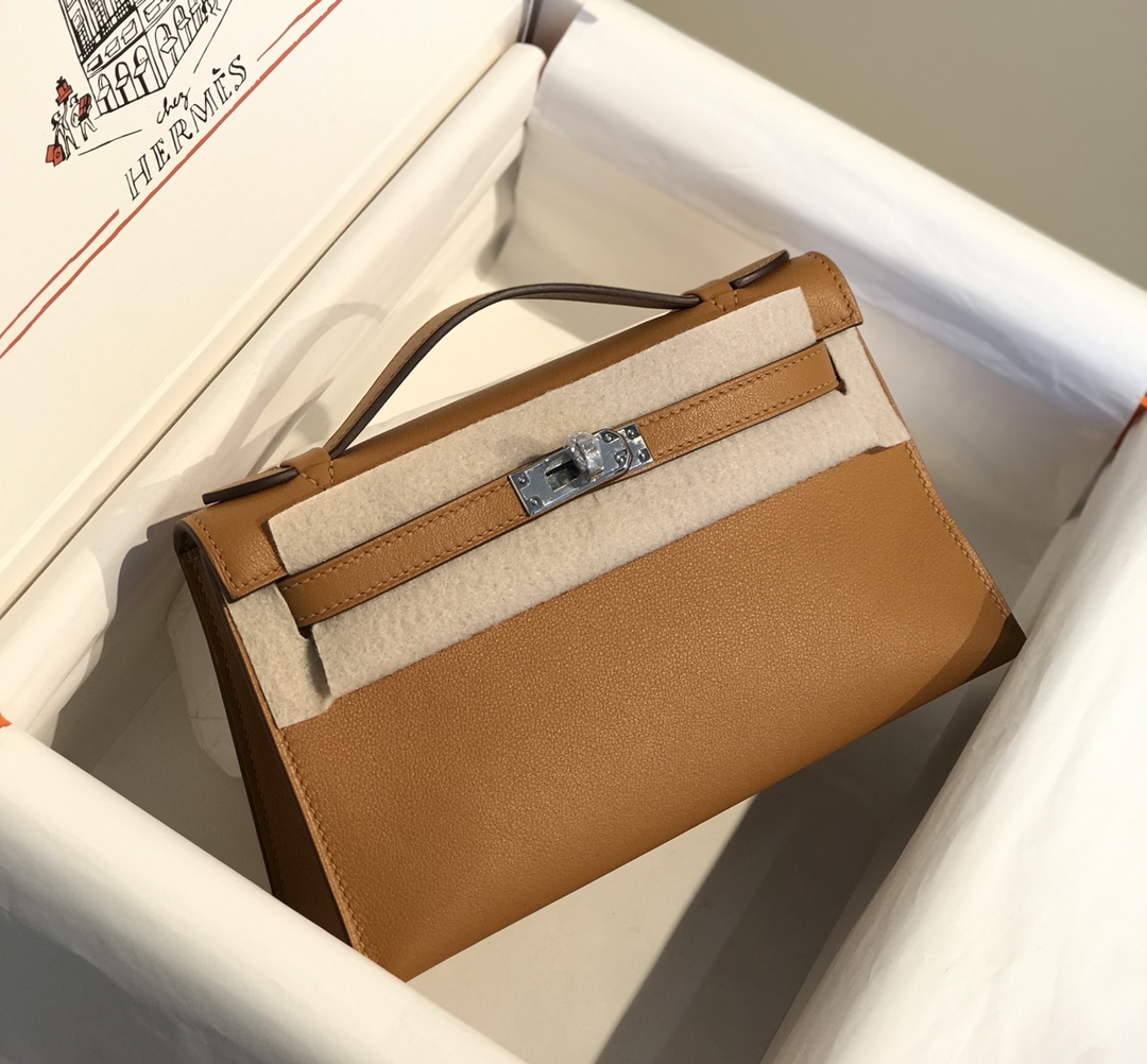 H**me5 Kelly Pochette