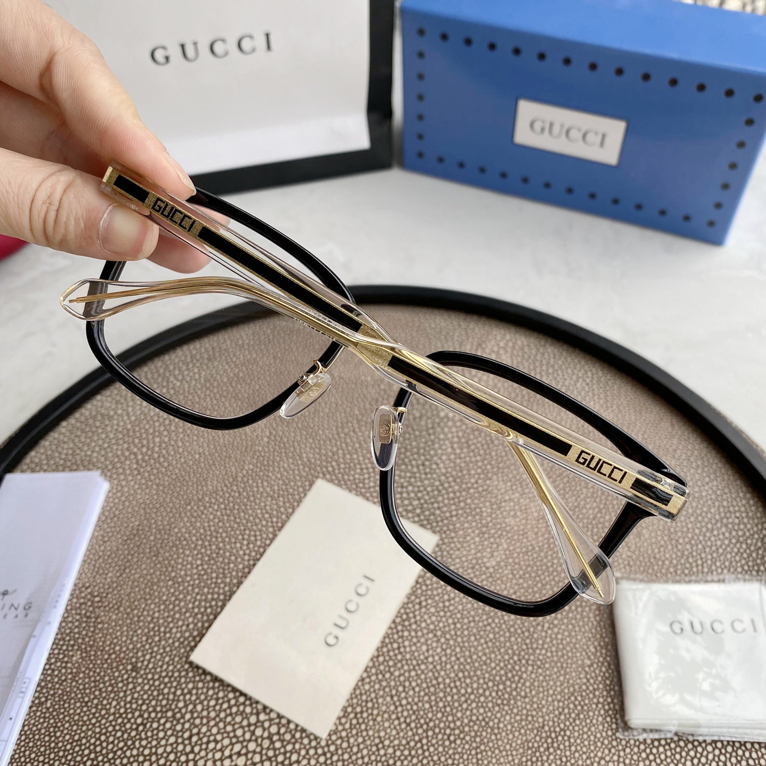 Gvc*1 Eyewear square tinted sunglasses