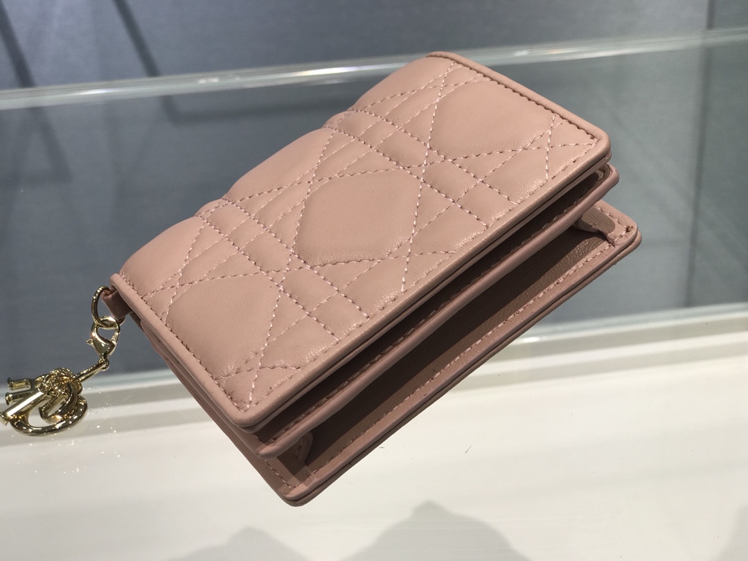 D10r Cannage Wallet