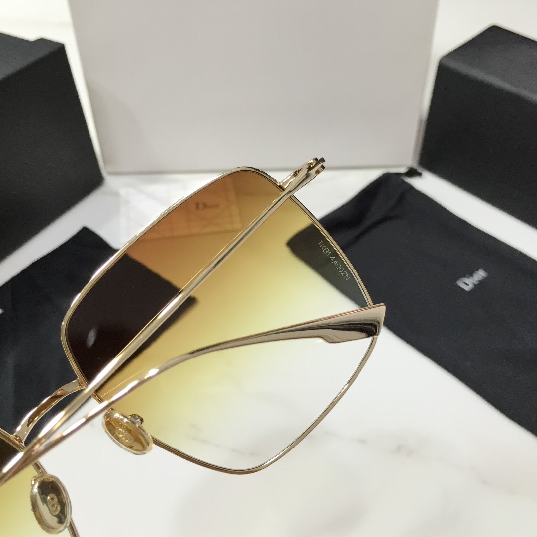 Stellaire Square Sunglasses