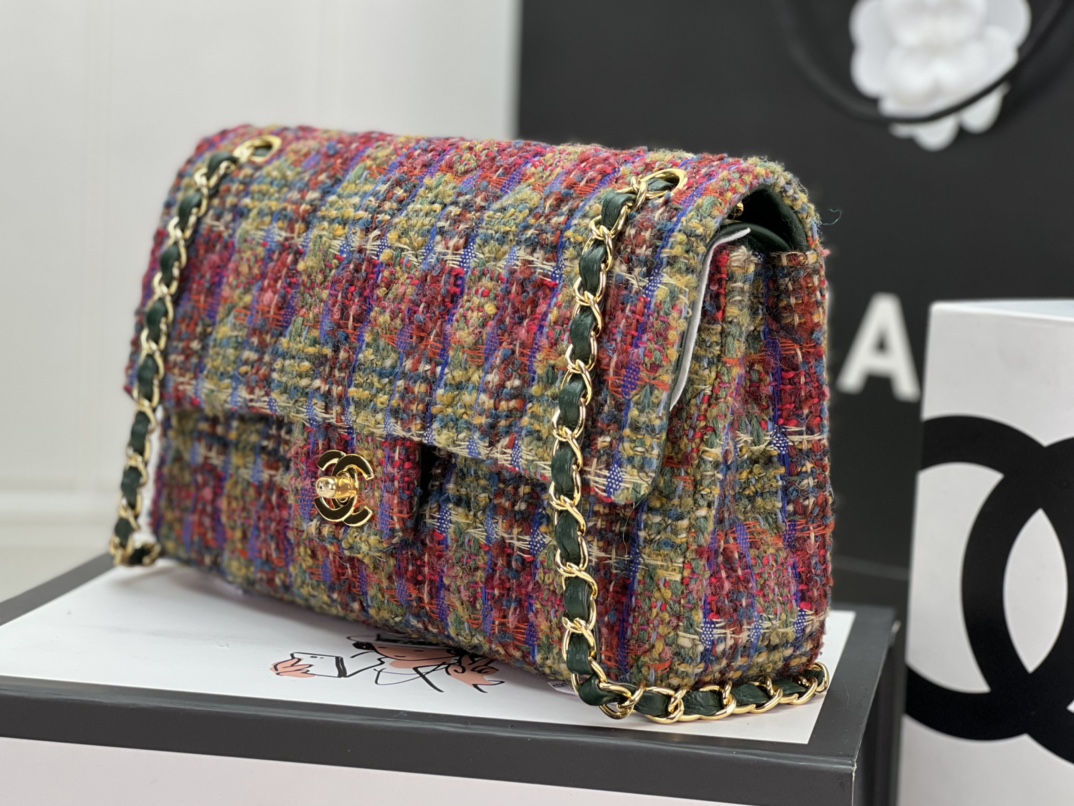 CLASSIC FLAP BAG