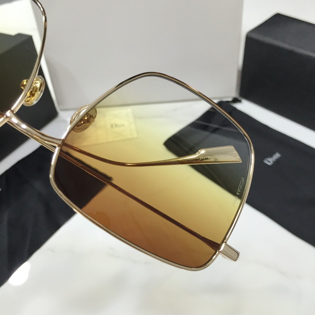 Stellaire Square Sunglasses