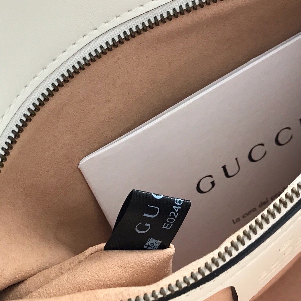 GG Marmont mini matelassé shoulder bag-26 CM