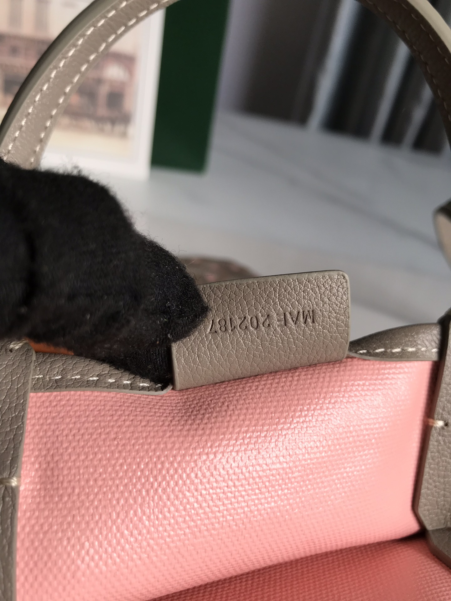 G09ard poitires bag