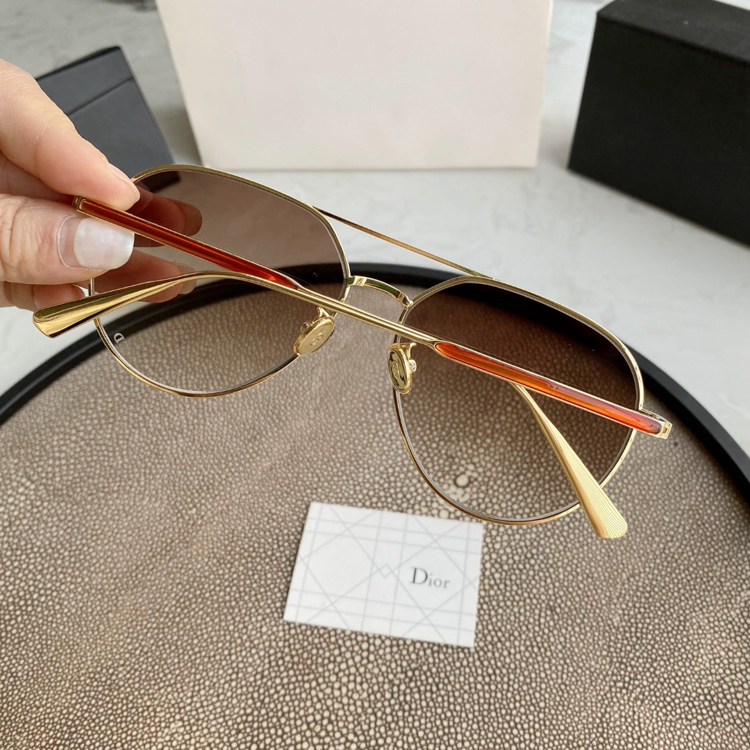 D10r Sunglasses
