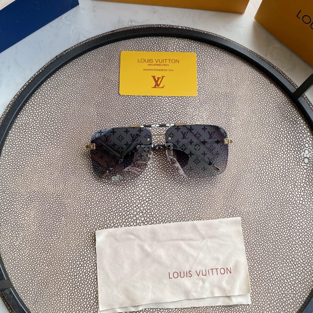 Sa1nt Lau*nt EYEWEAR