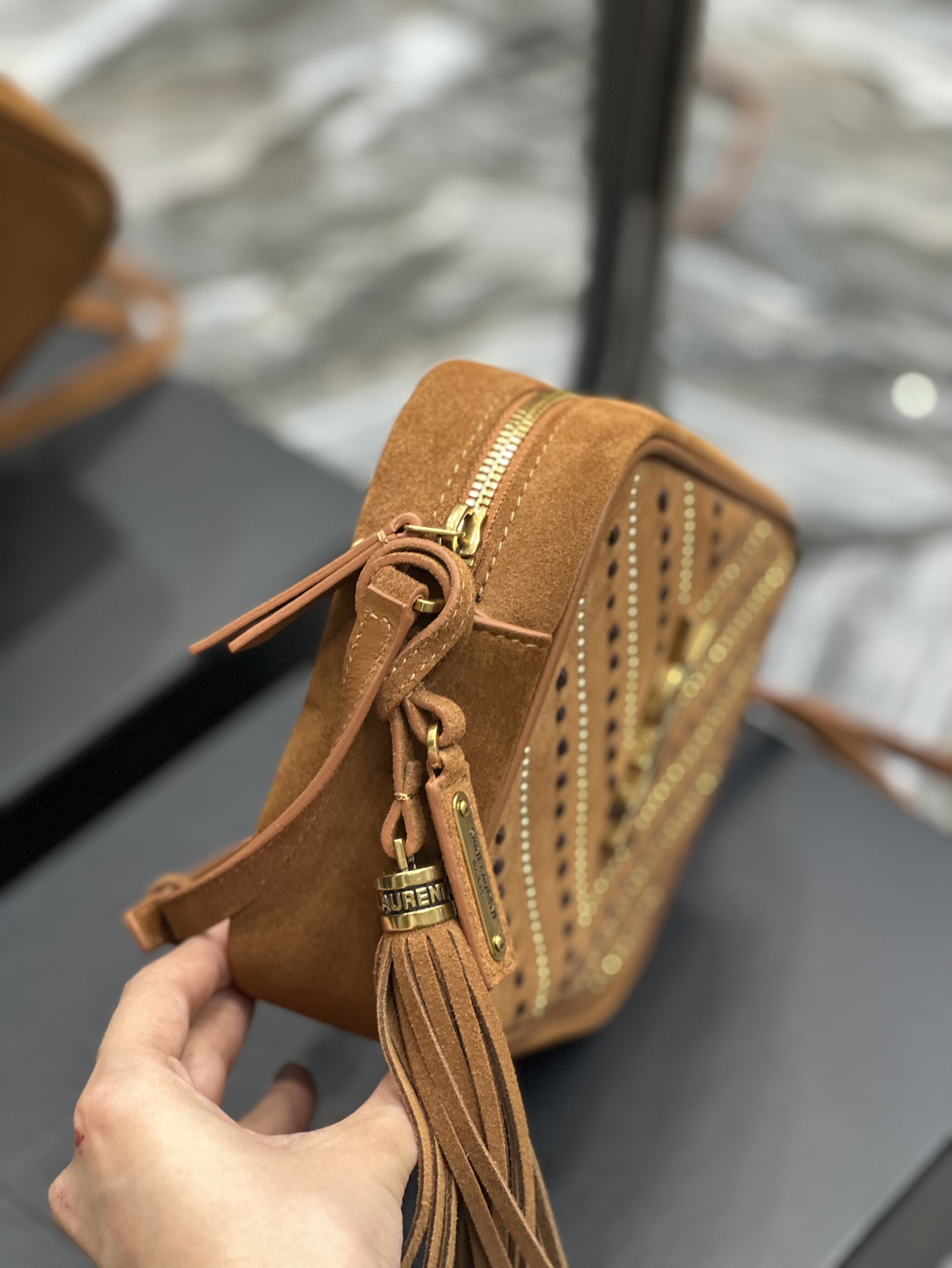 Sa1nt Lau*nt – Lou suede camera bag – women – Calf Leather – One Size – Brown