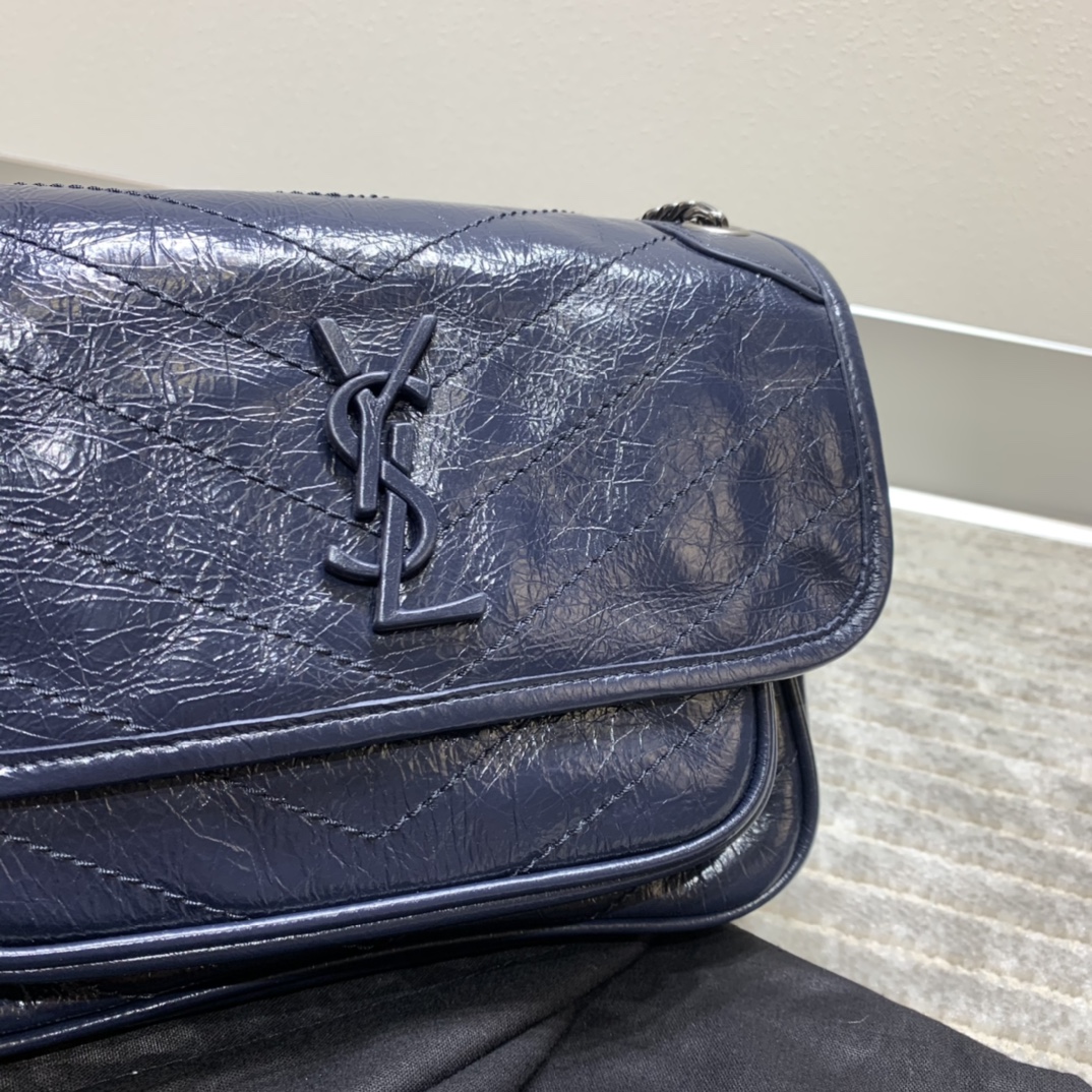 Y51 MEDIUM