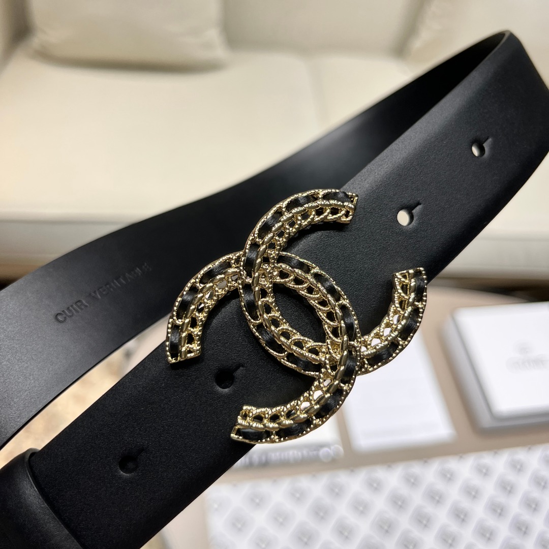 Ch**el leather belt