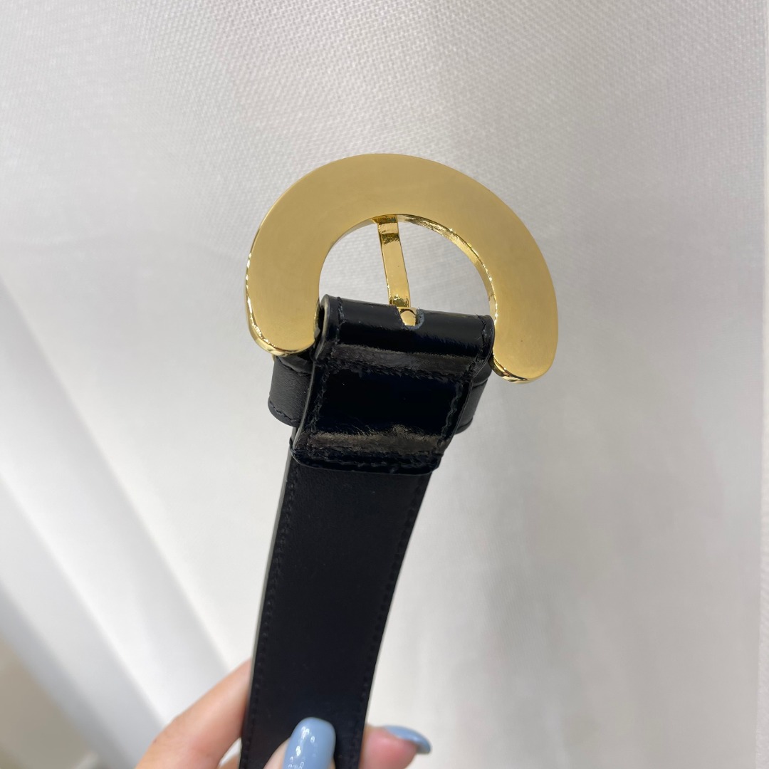 Ch**el belt 17