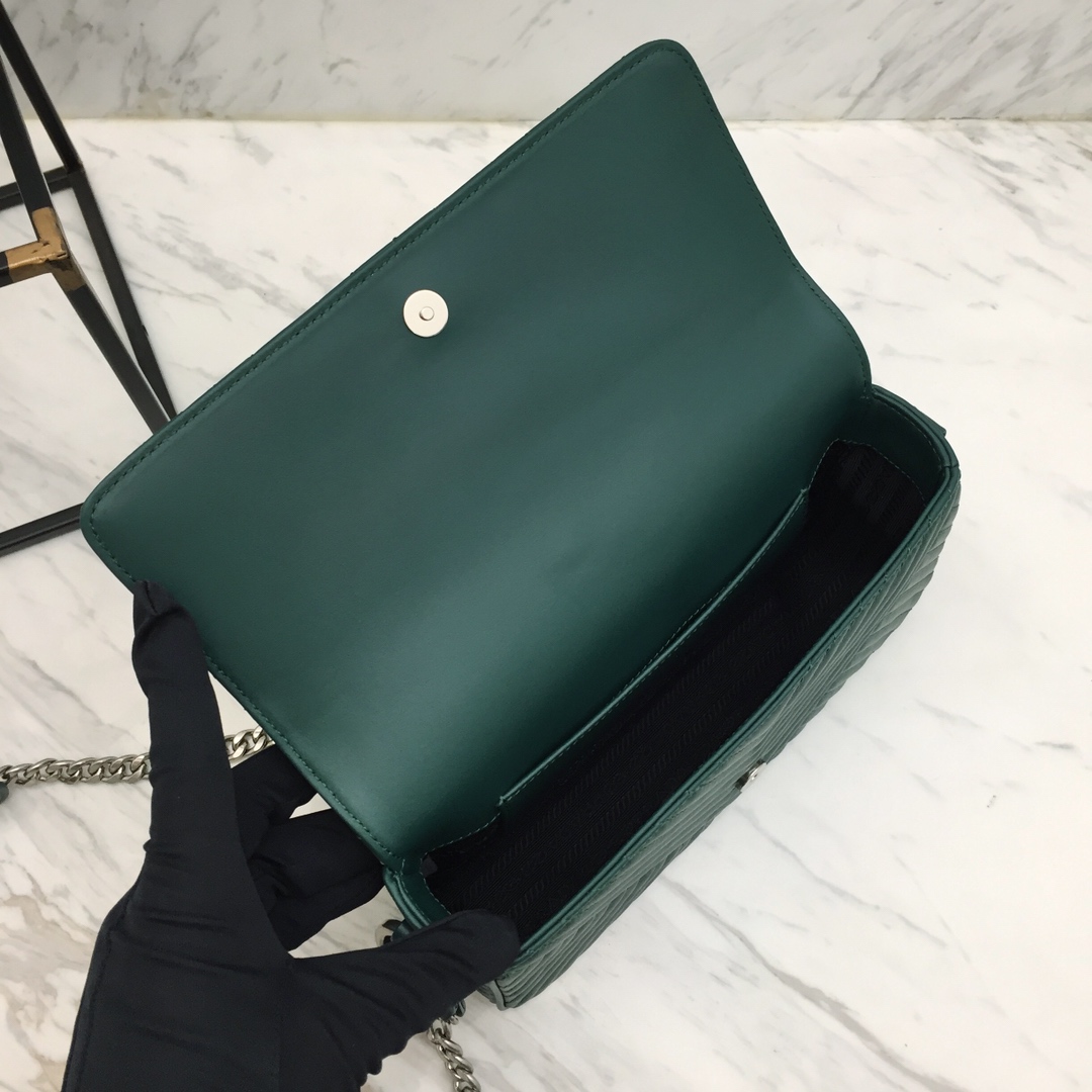 Pra*a Diagramme bag