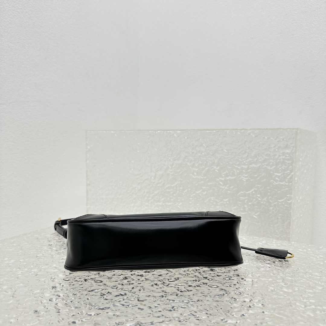 Re-Nylon Hobo bag