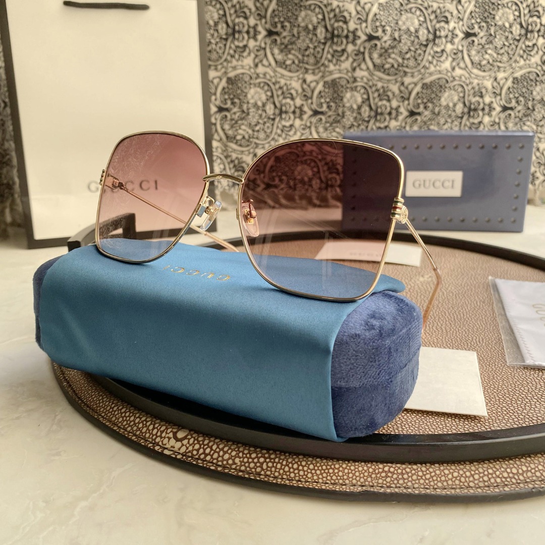 Women’s Metal Sunglasses