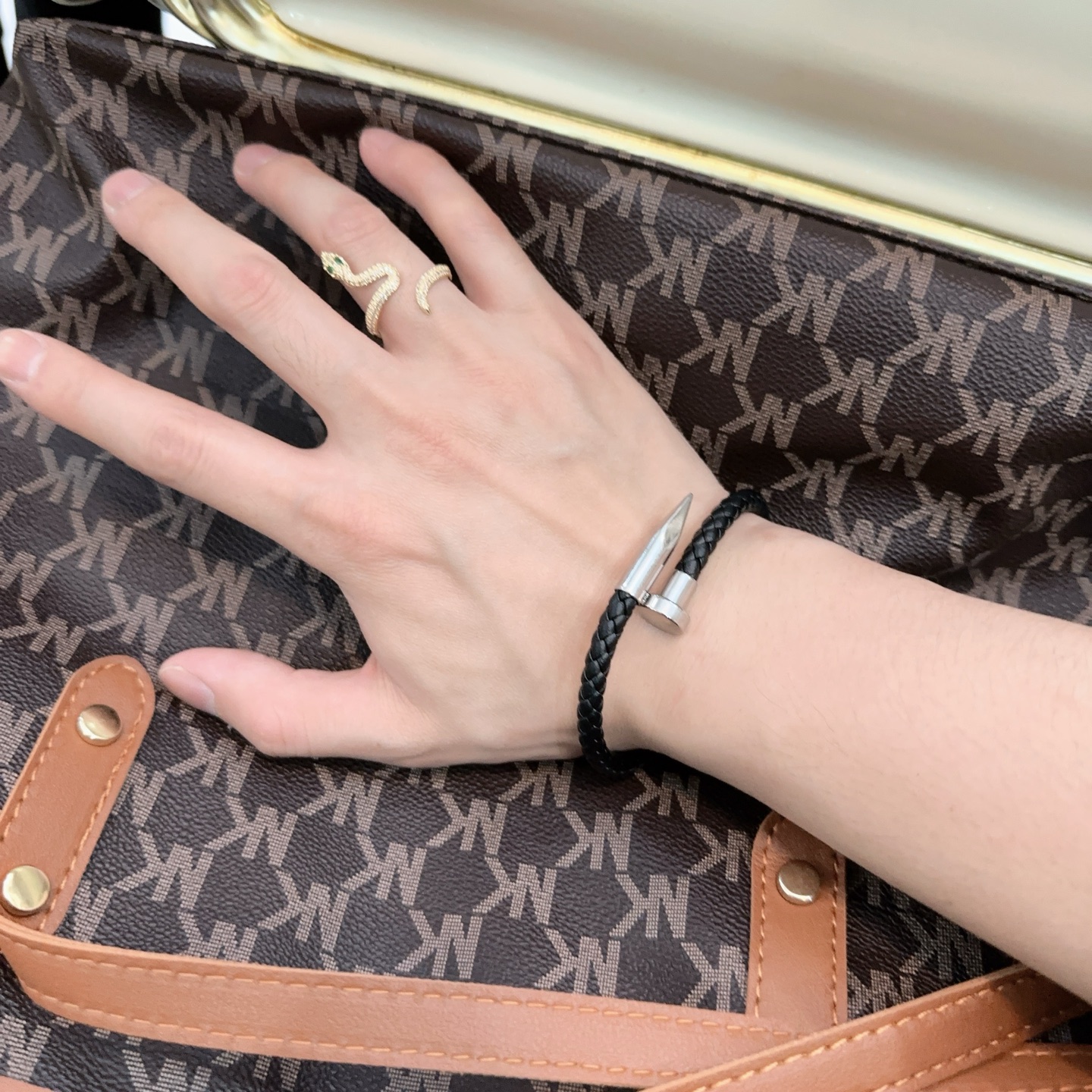Ca*t1er Stainless Steel Nail Bracelet