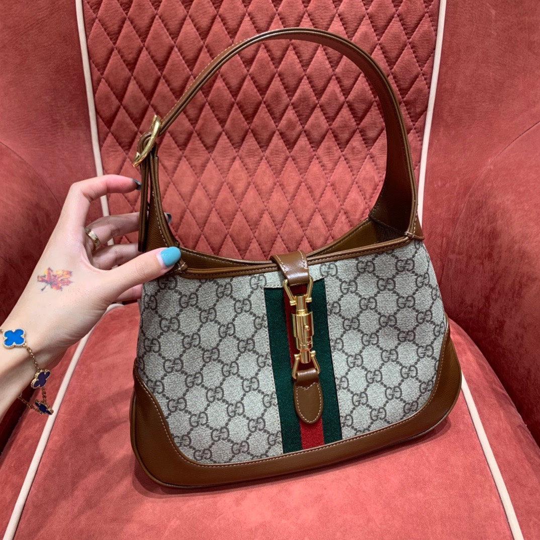 Gv*c1 Jackie bag
