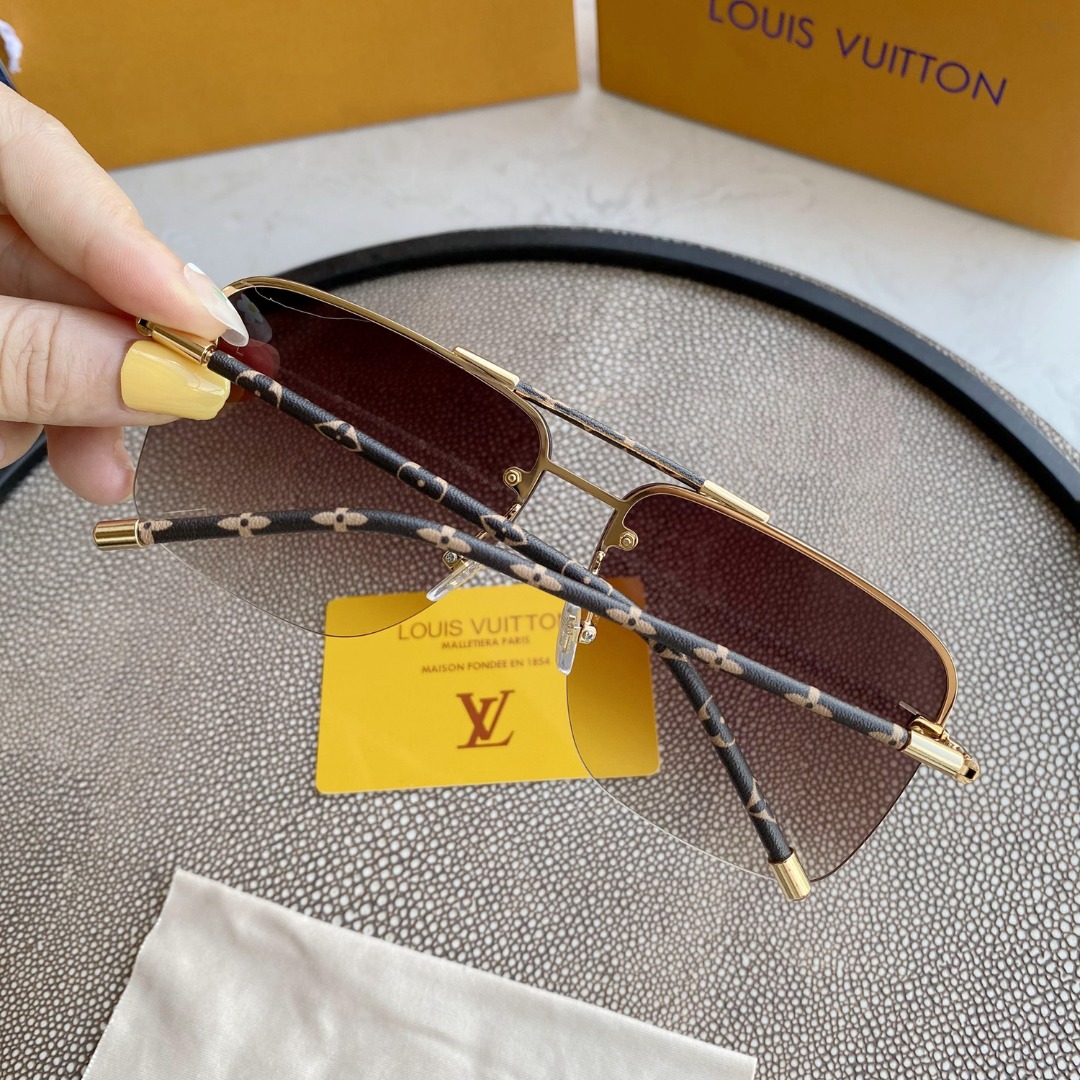 aviator sunglasses