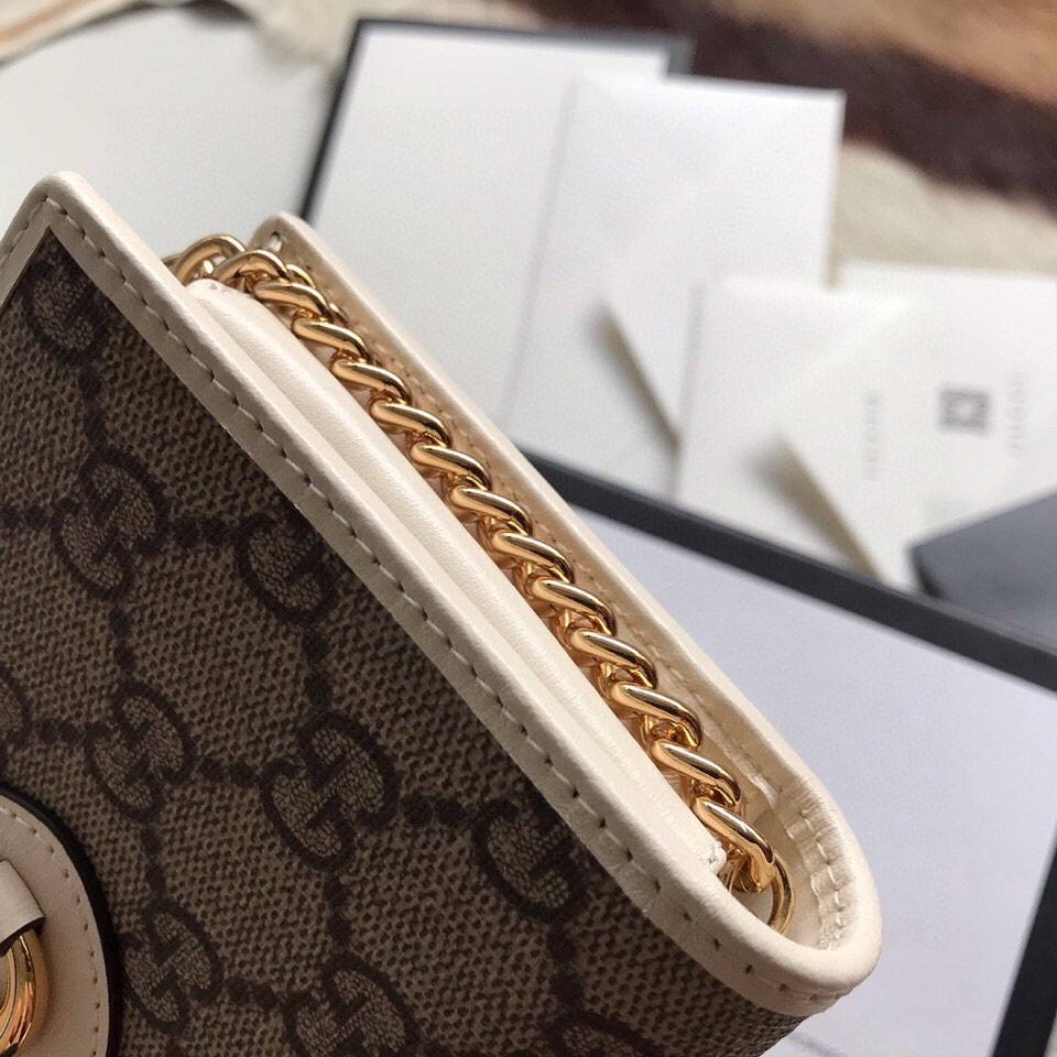 Gvc*1 Horsebit 1955 wallet with chain