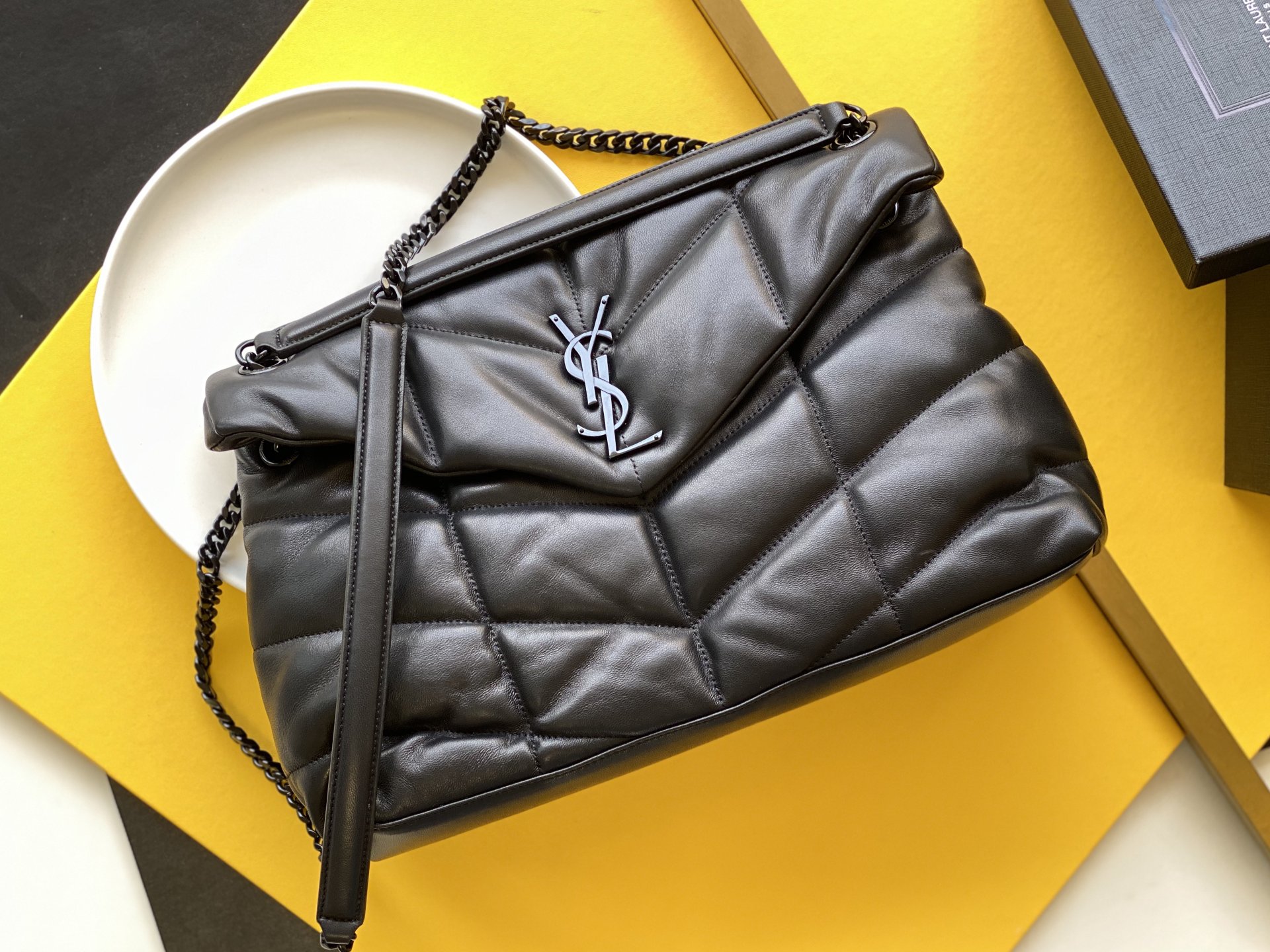 puffer medium chain bag in De*1m and smooth leather