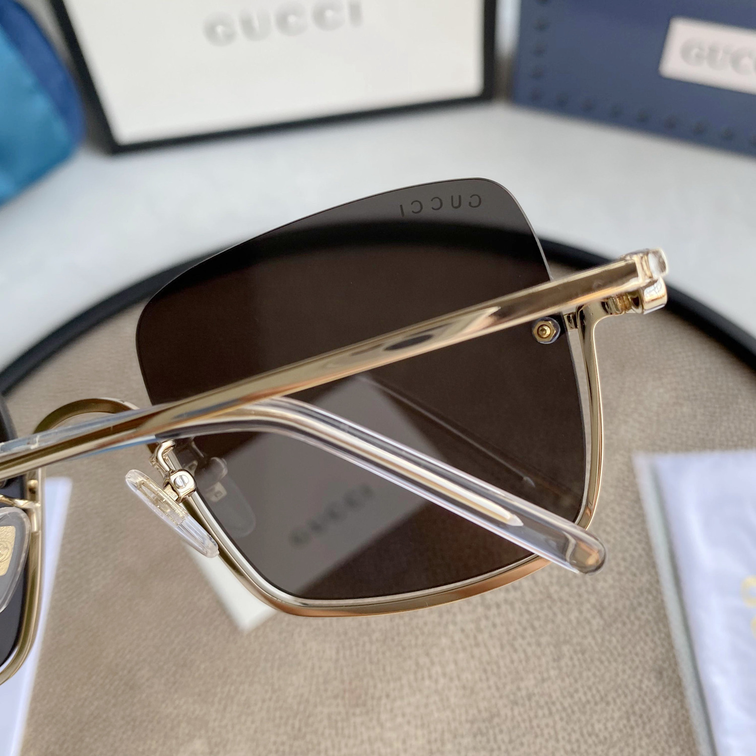 Gvc*1 EYEWEAR SUNGLASSES