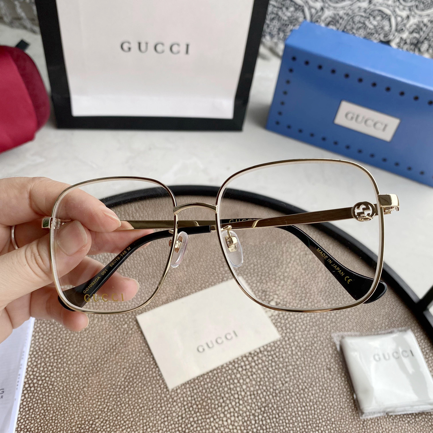 SQUARE-FRAME SUNGLASSES
