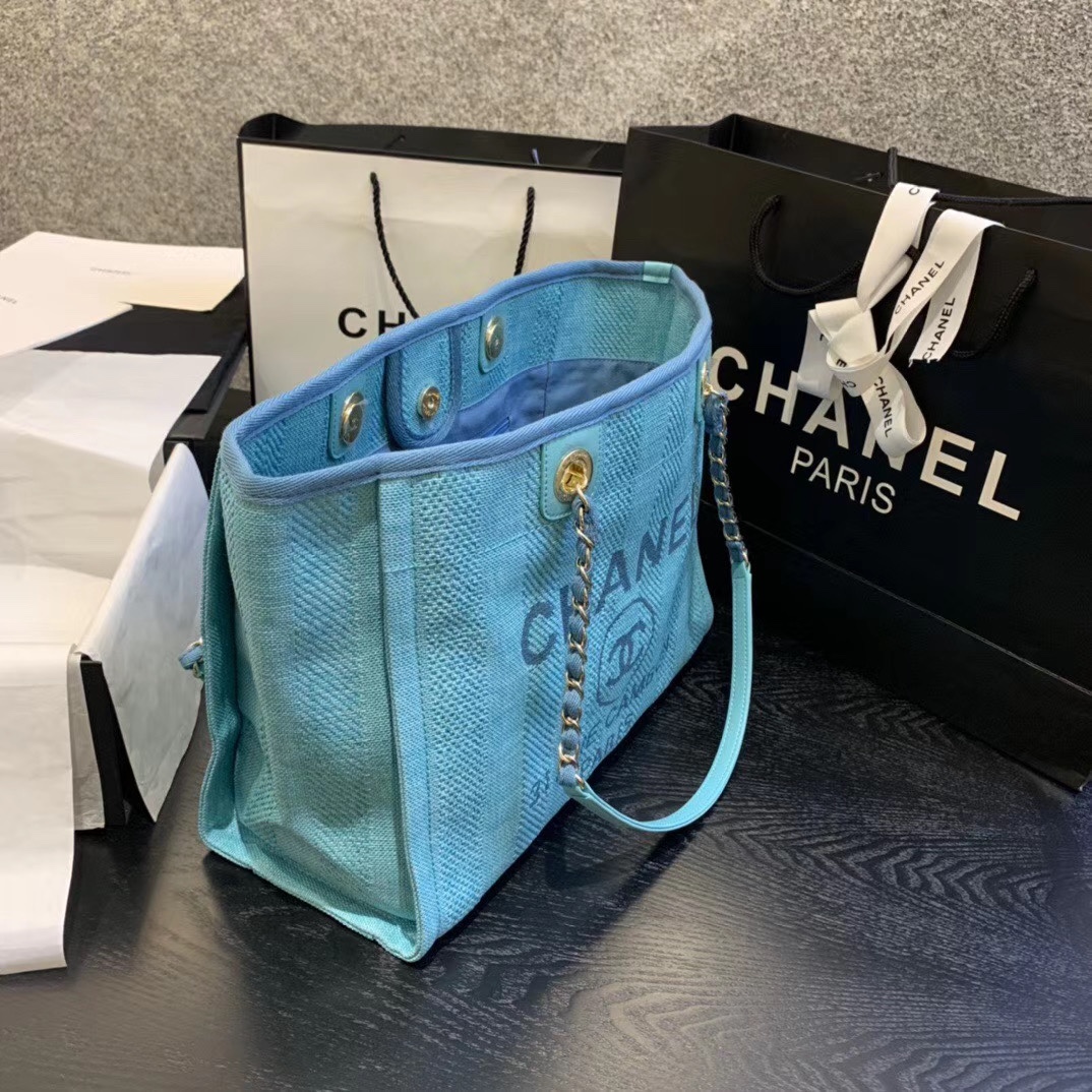 Ch**el Tote