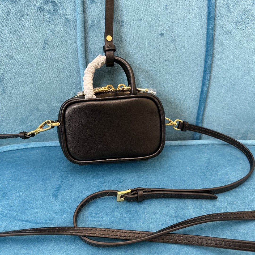 MINI M1um1u Bag