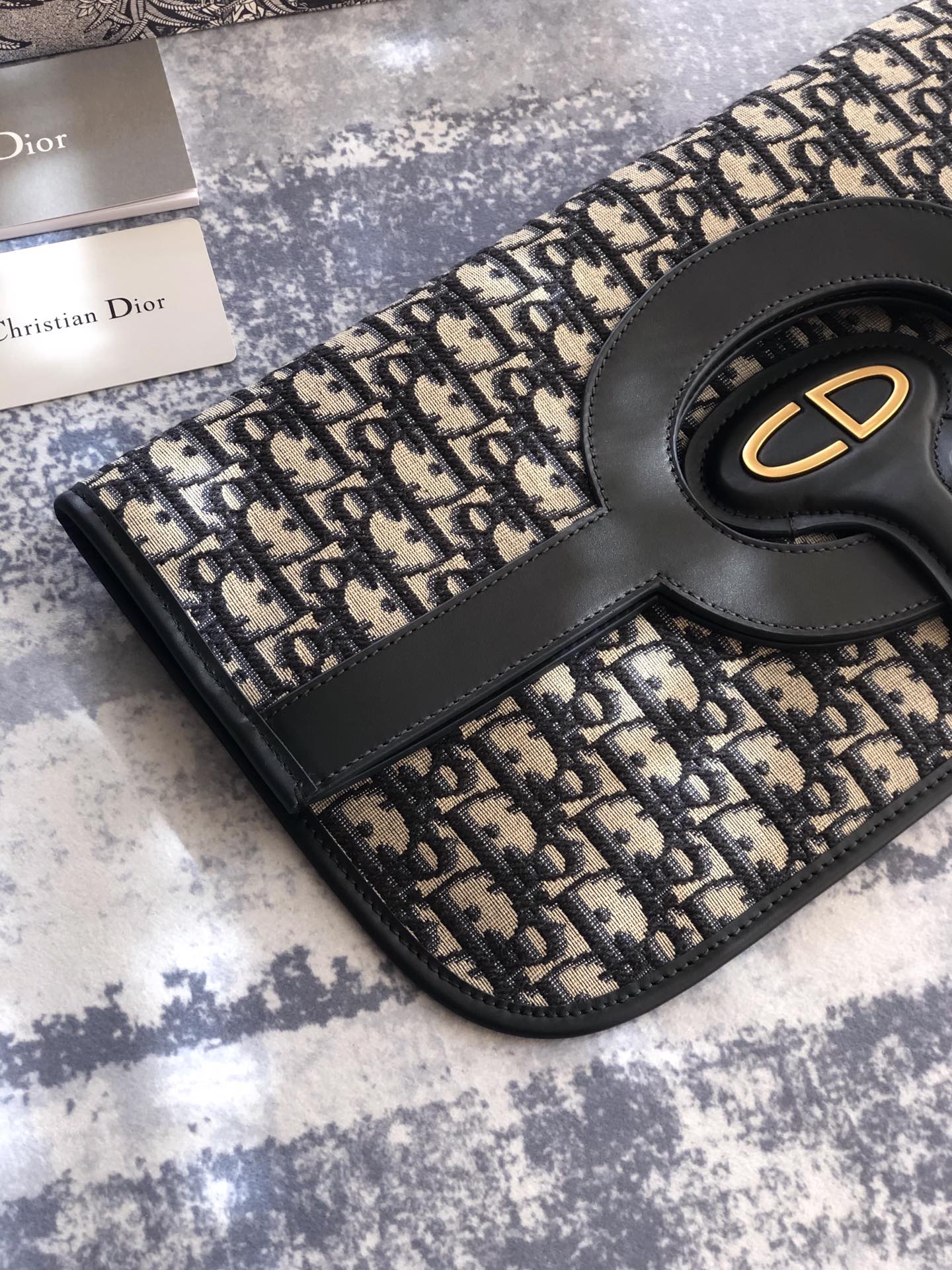 D10r Bolique CD Tote