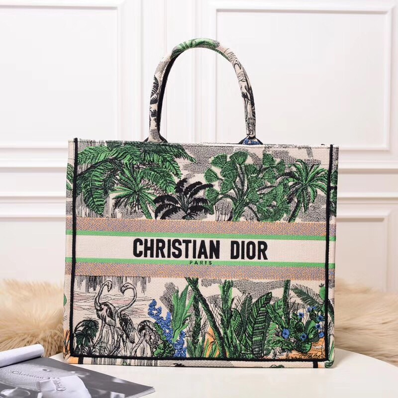 D10r Book Tote
