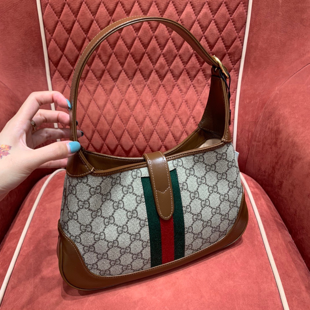 Gv*c1 Jackie bag