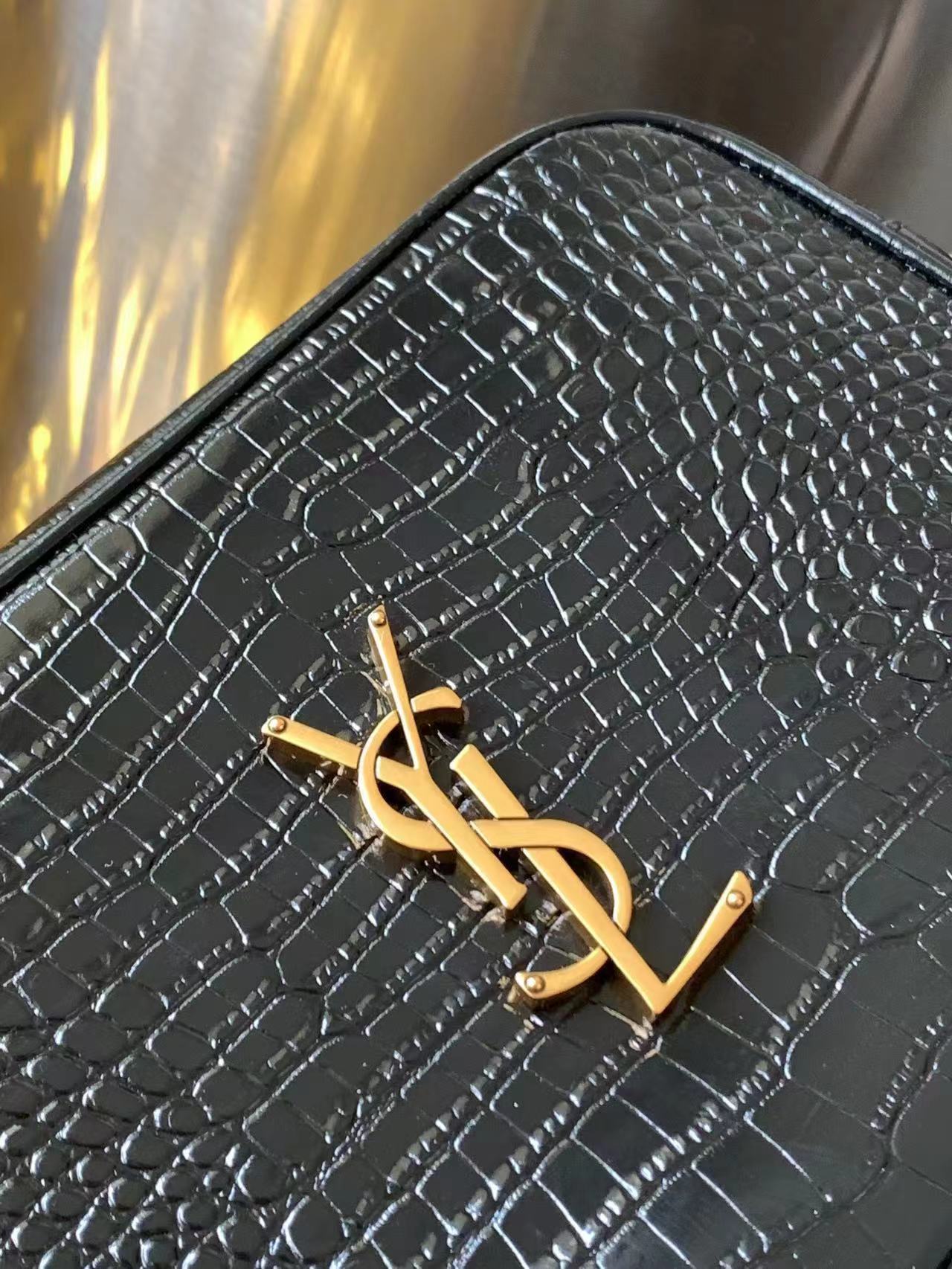 MONOGRAM Sa1nt Lau*nt
