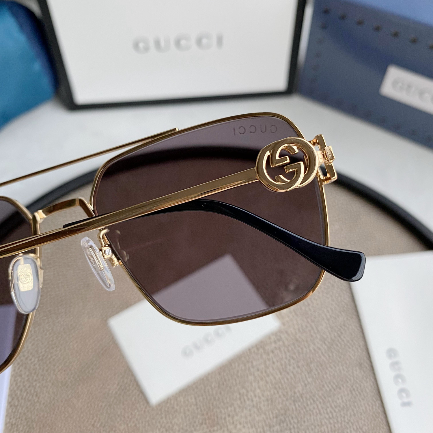 NAVIGATOR FRAME SUNGLASSES