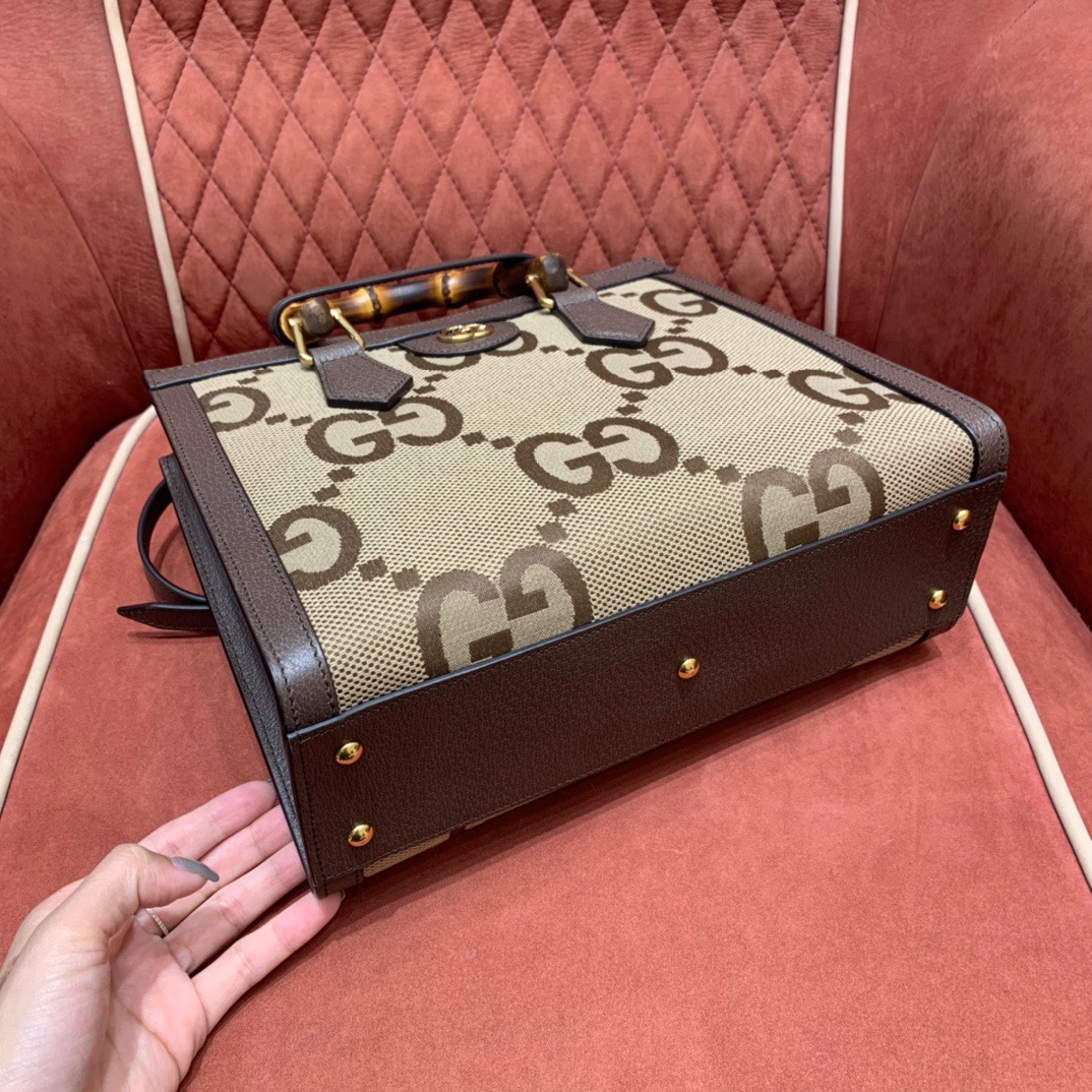 Gv*c1 Diana Tote bag