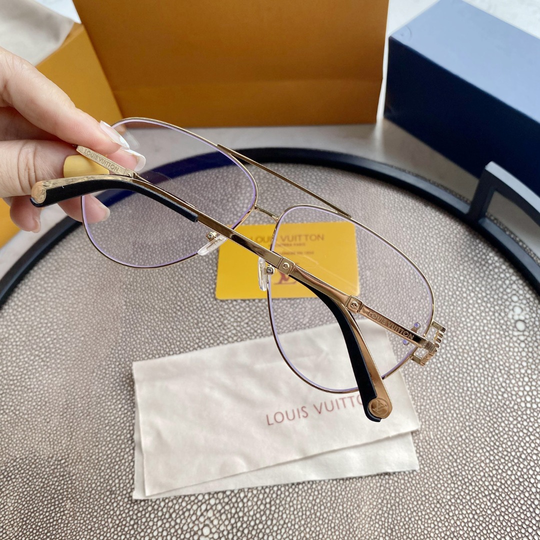 SATURNINO EYEWEAR