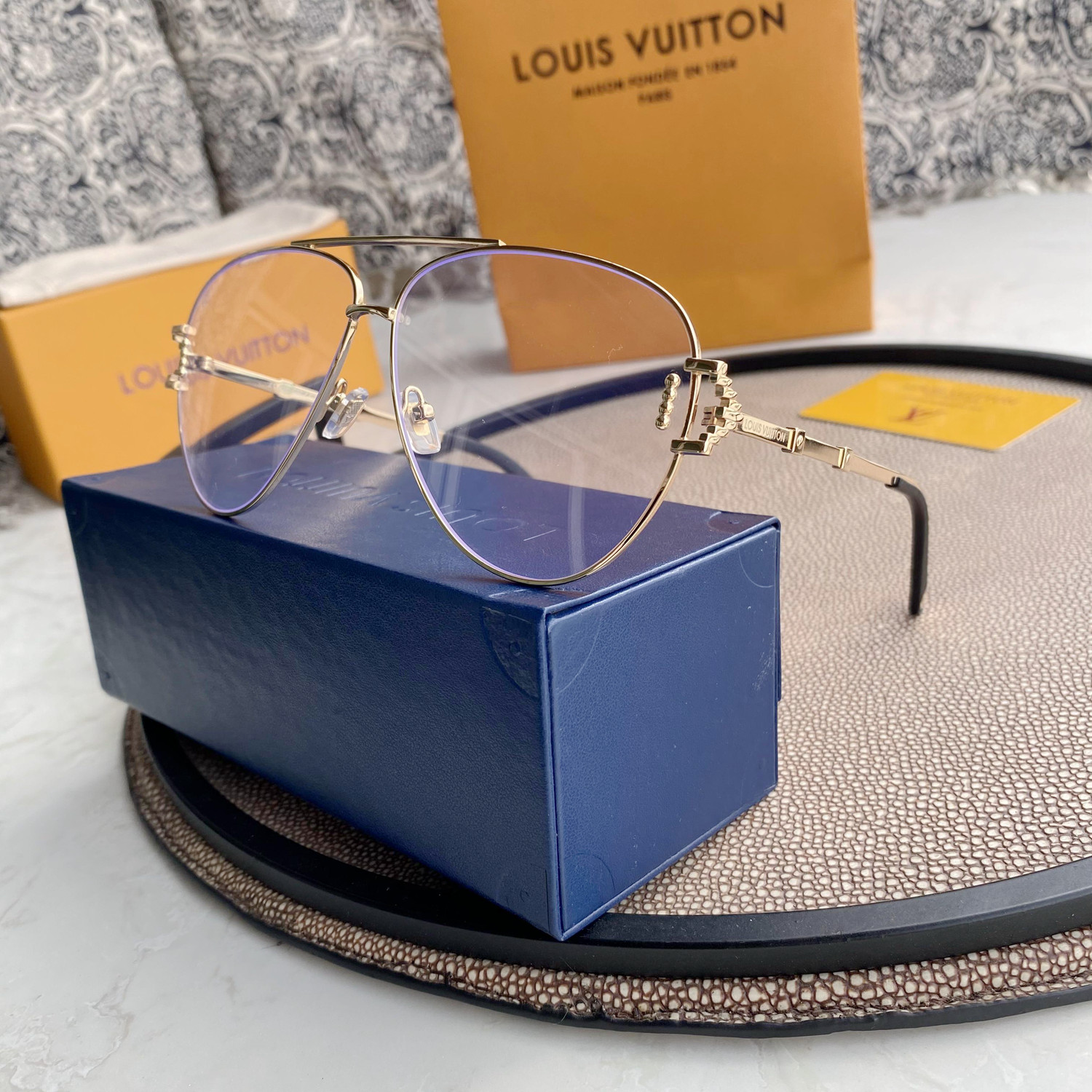 SATURNINO EYEWEAR