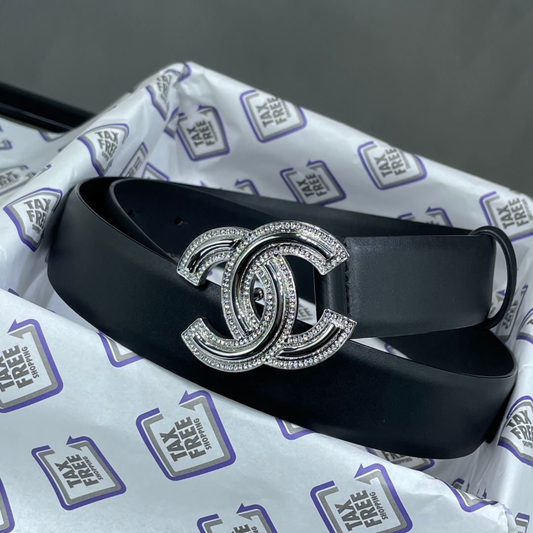 Ch**el Red Patent Leather CC Logo Belt