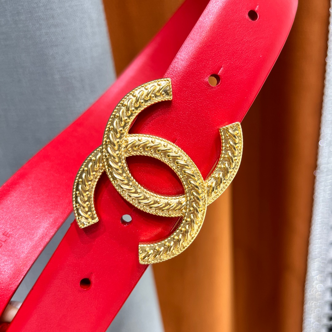 Ch**el leather belt