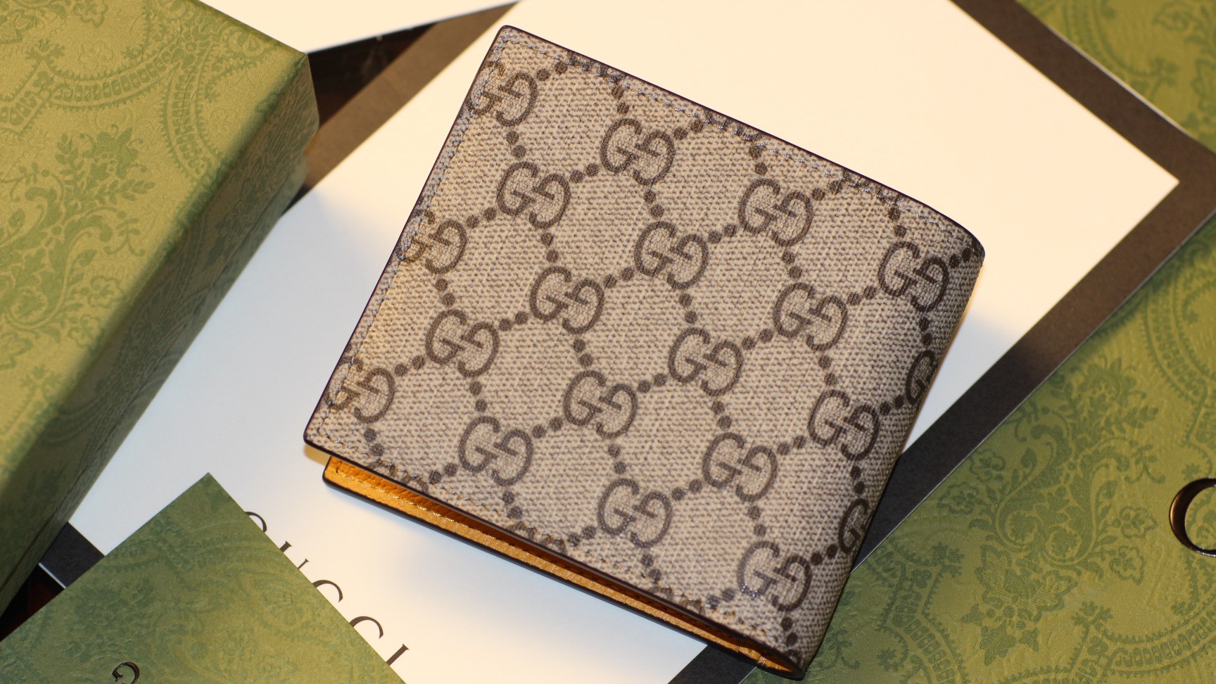 Neo Vintage GG Svp*me wallet