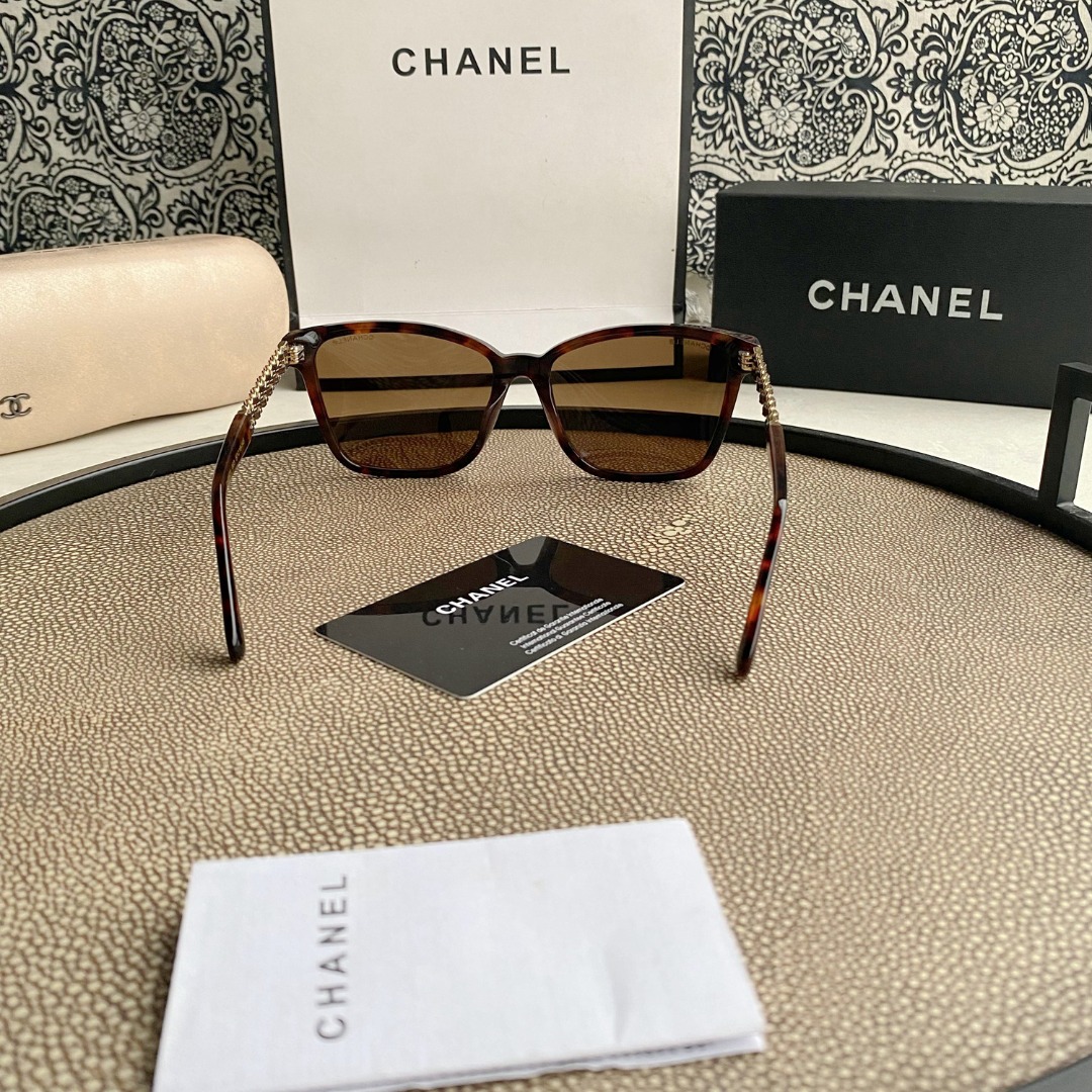 Ch**el Sunglasses